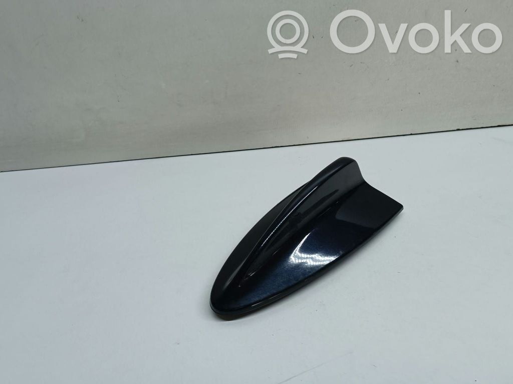 BMW 3 E90 E91 Stogo (GPS) antenos dangtelis 