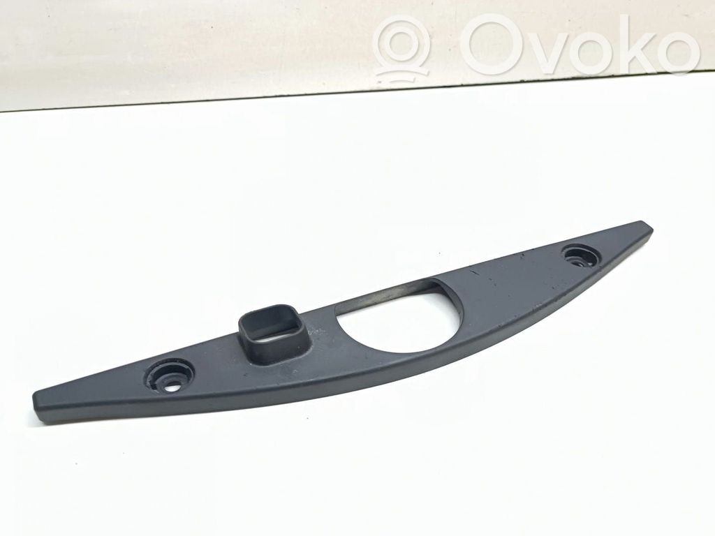 Other trunk/boot trim element   7061423
