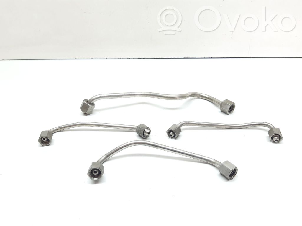 BMW 3 E90 E91 Fuel injector supply line/pipe 