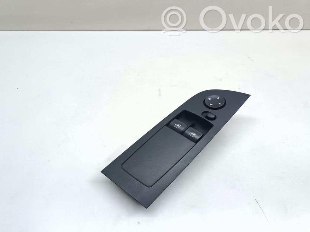 Electric window control switch   9217356