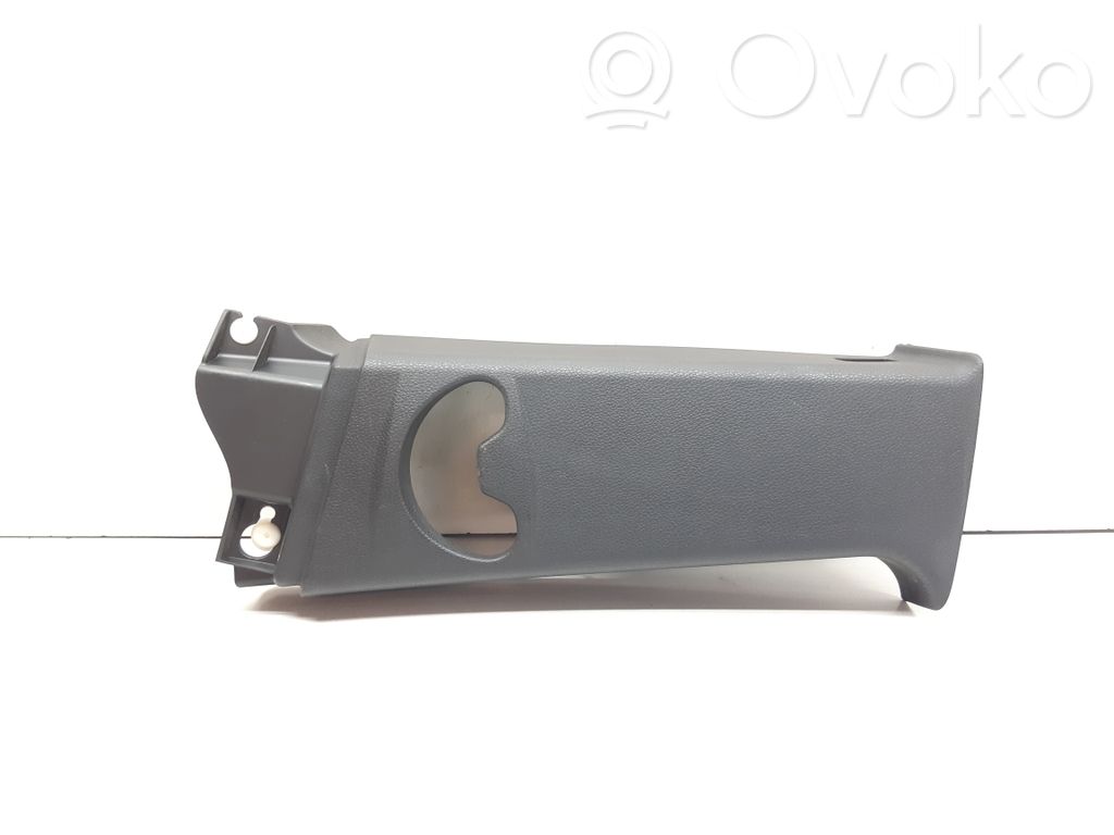 BMW 1 E82 E88 Pilar (B) (superior) 