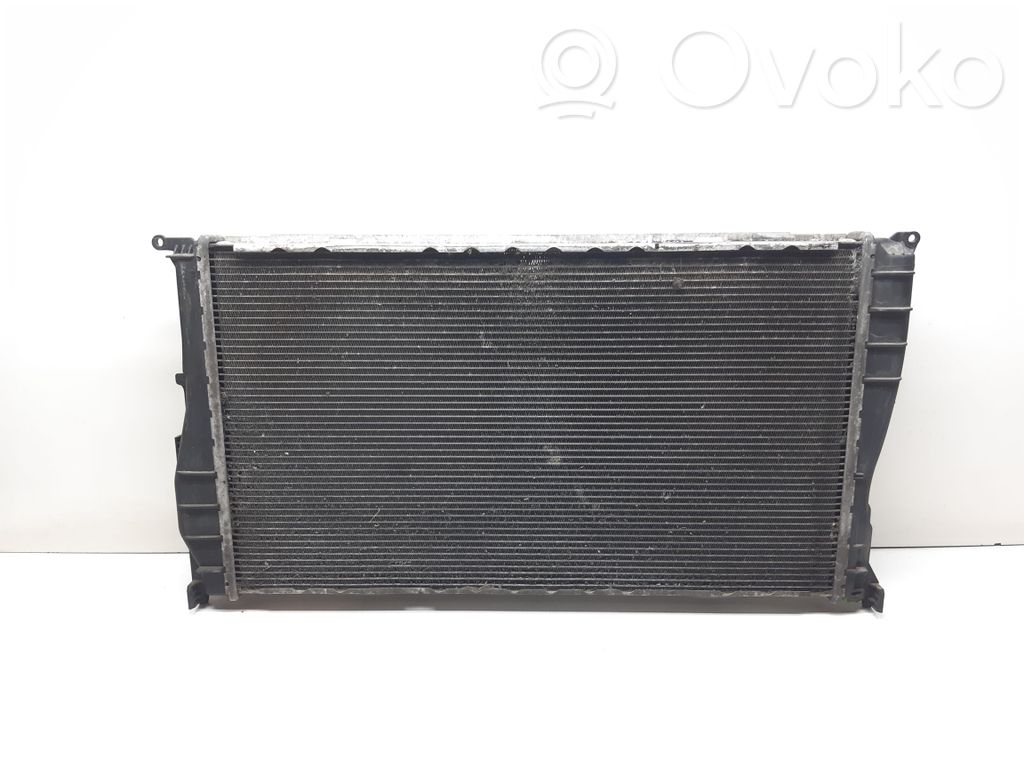 BMW 1 E82 E88 Aušinimo skysčio radiatorius 