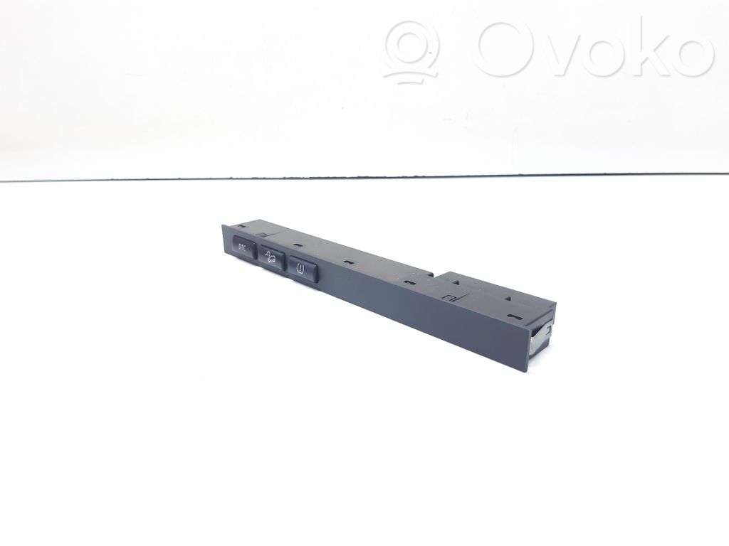 BMW X3 E83 A set of switches 