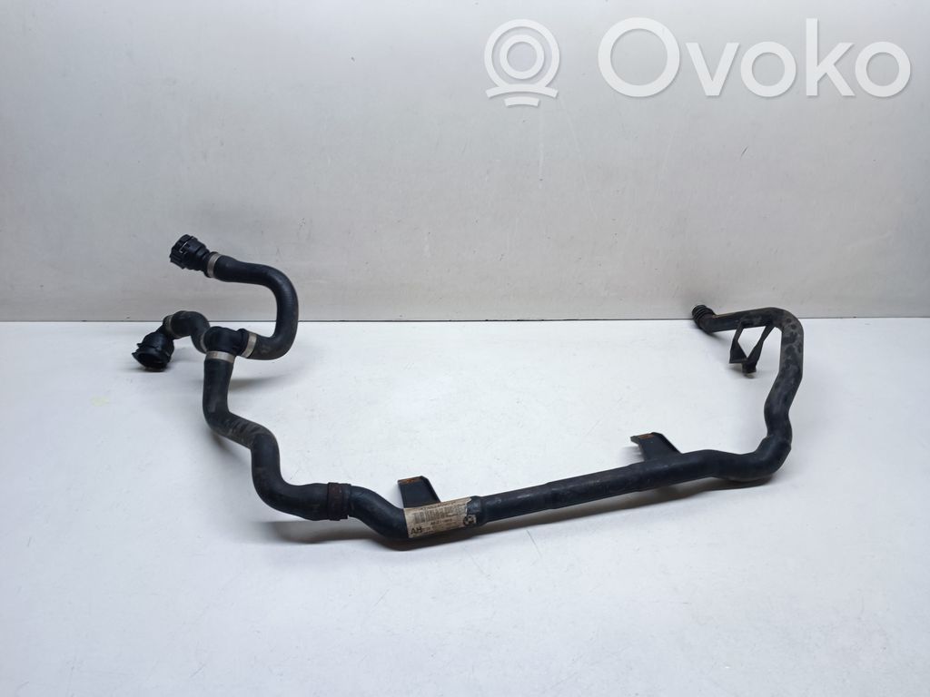 BMW 3 E90 E91 Engine coolant pipe/hose 