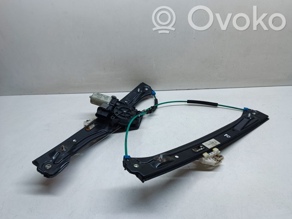 BMW 1 F20 F21 Front door window regulator with motor 