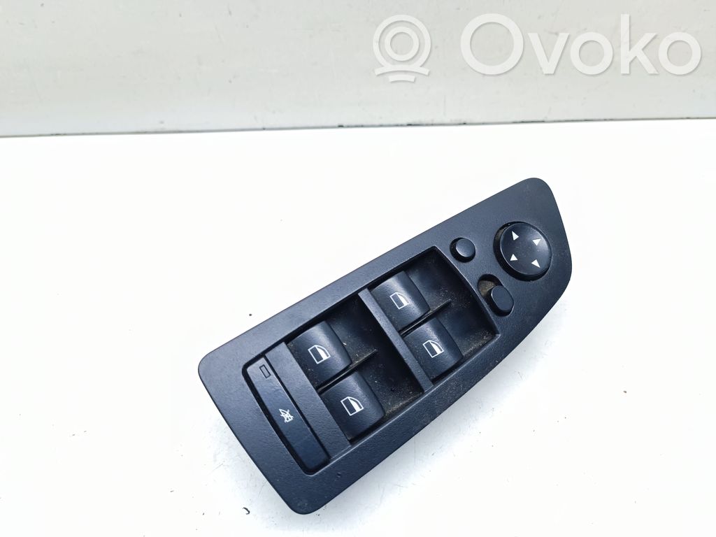 BMW 1 E81 E87 Electric window control switch 