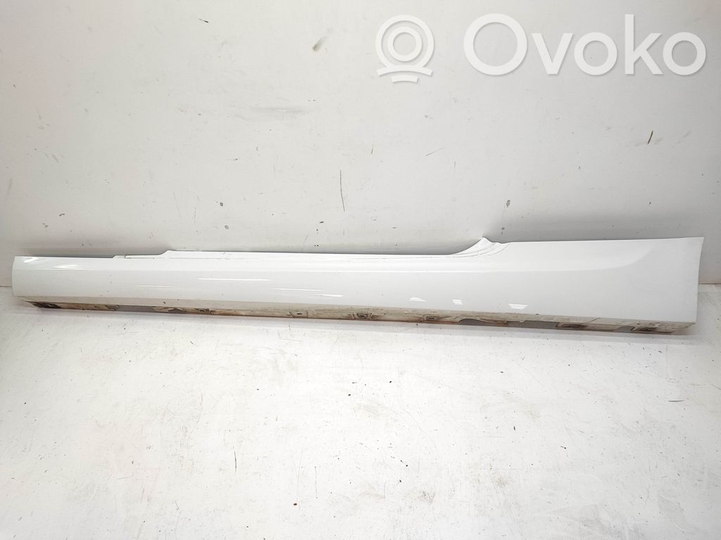 Sill   8041197