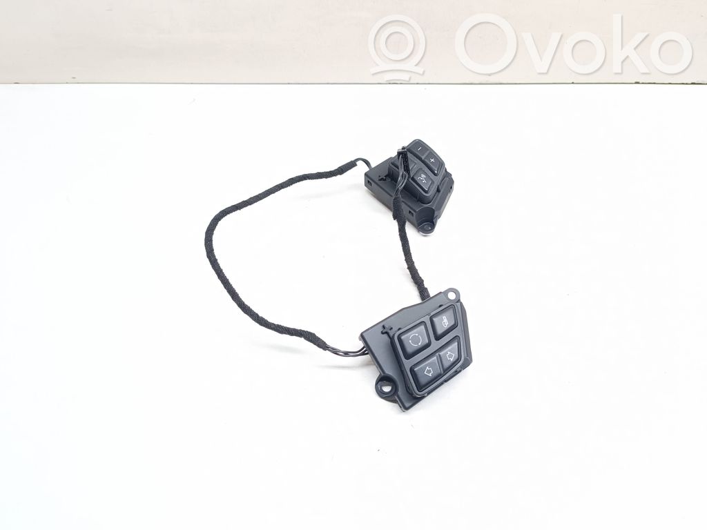 BMW 1 E81 E87 Boutons / interrupteurs volant 