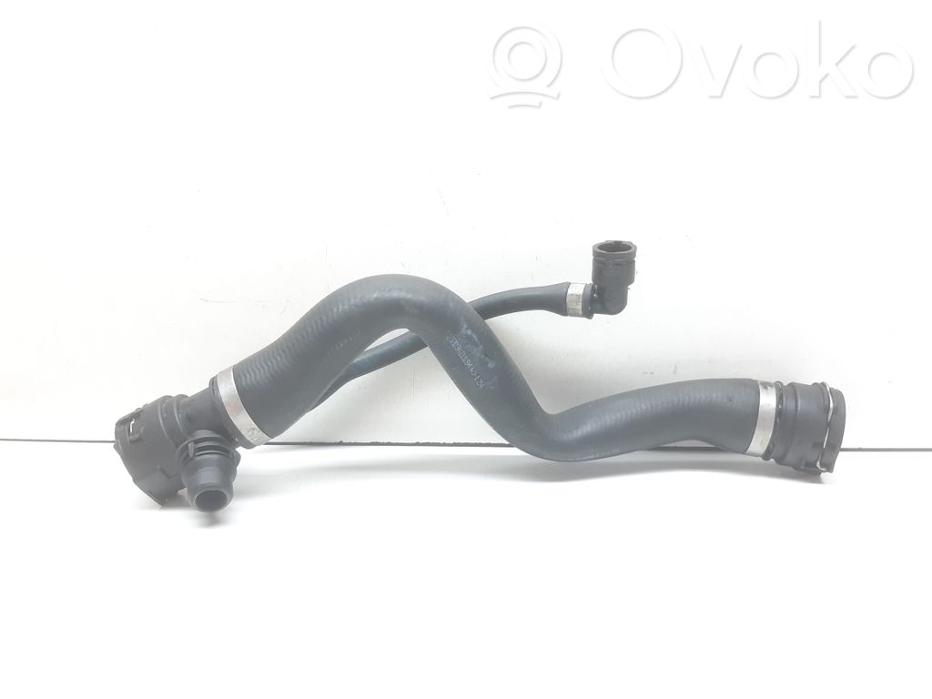 Engine coolant pipe/hose