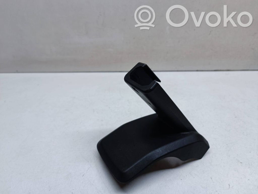 BMW 2 F46 Altra parte interiore 