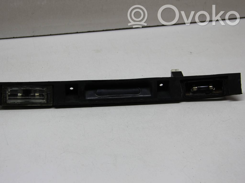 BMW X3 E83 Lampă număr cu montare pe hayon 