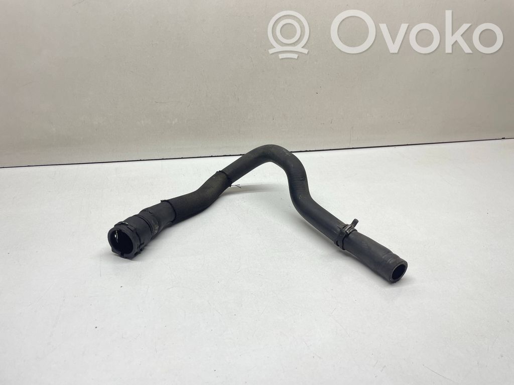 BMW X3 E83 Engine coolant pipe/hose 
