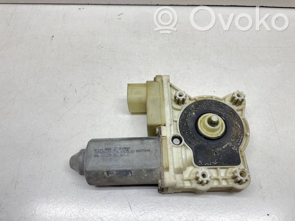 BMW 7 E65 E66 Front door window regulator motor 