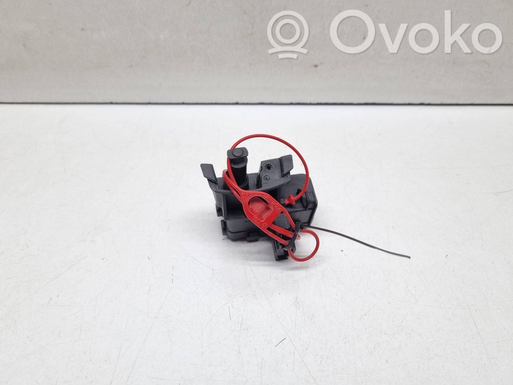 Audi A4 S4 B8 8K Motor blocare bușon rezervor combustibil 