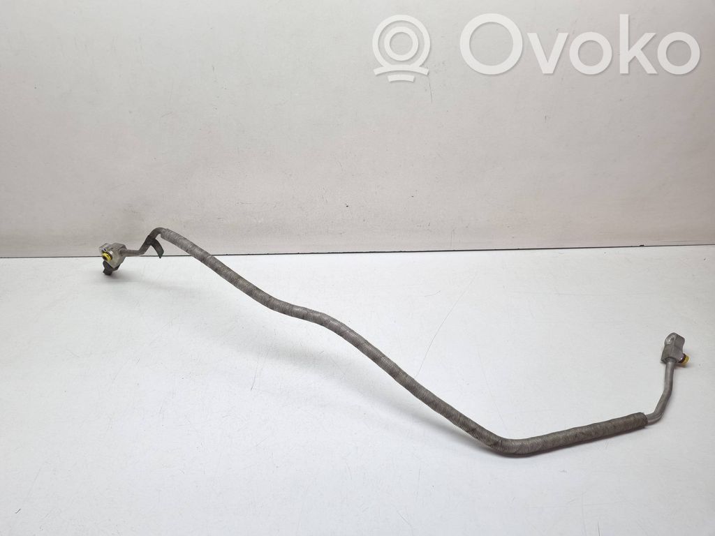 BMW X3 E83 Ilmastointilaitteen putki (A/C) 