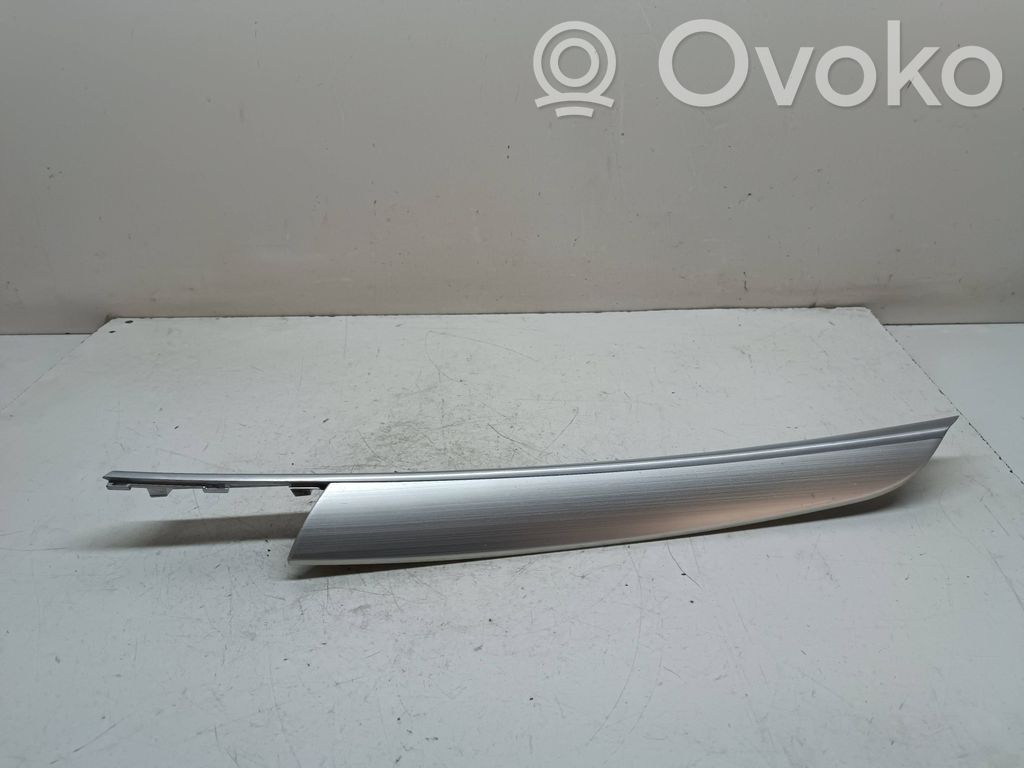 Listwa tapicerki drzwi przednich   70P3119