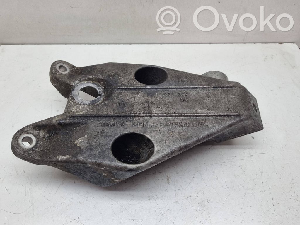 BMW 5 F10 F11 Engine mounting bracket 