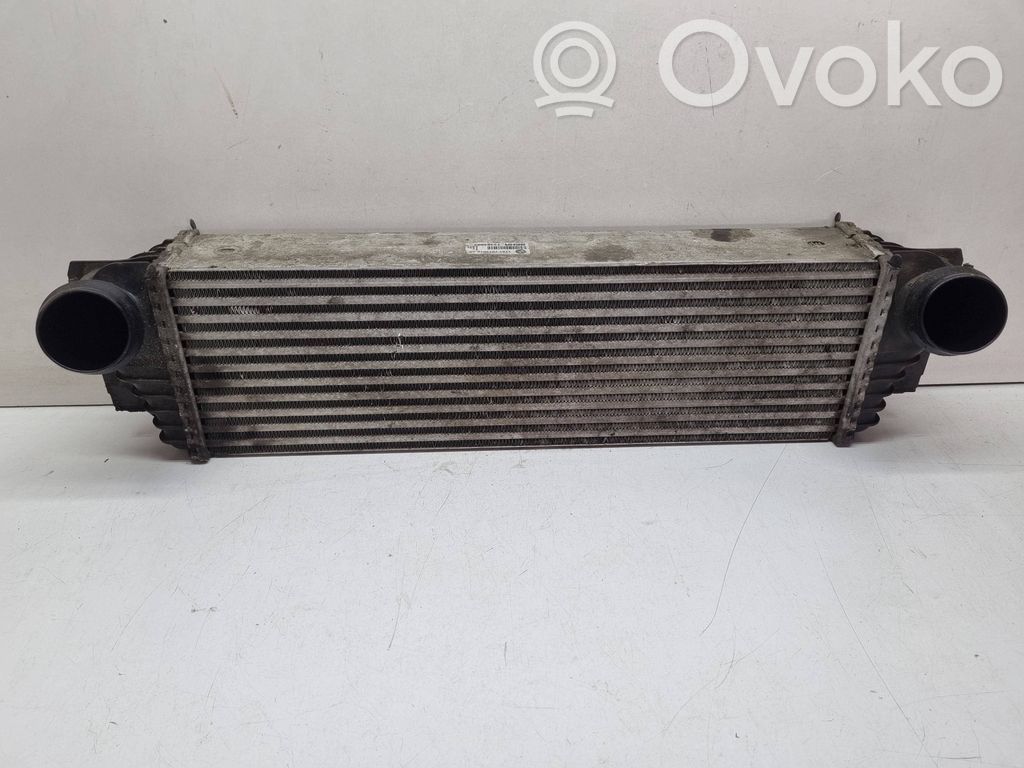 BMW 5 F10 F11 Interkūlerio radiatorius 