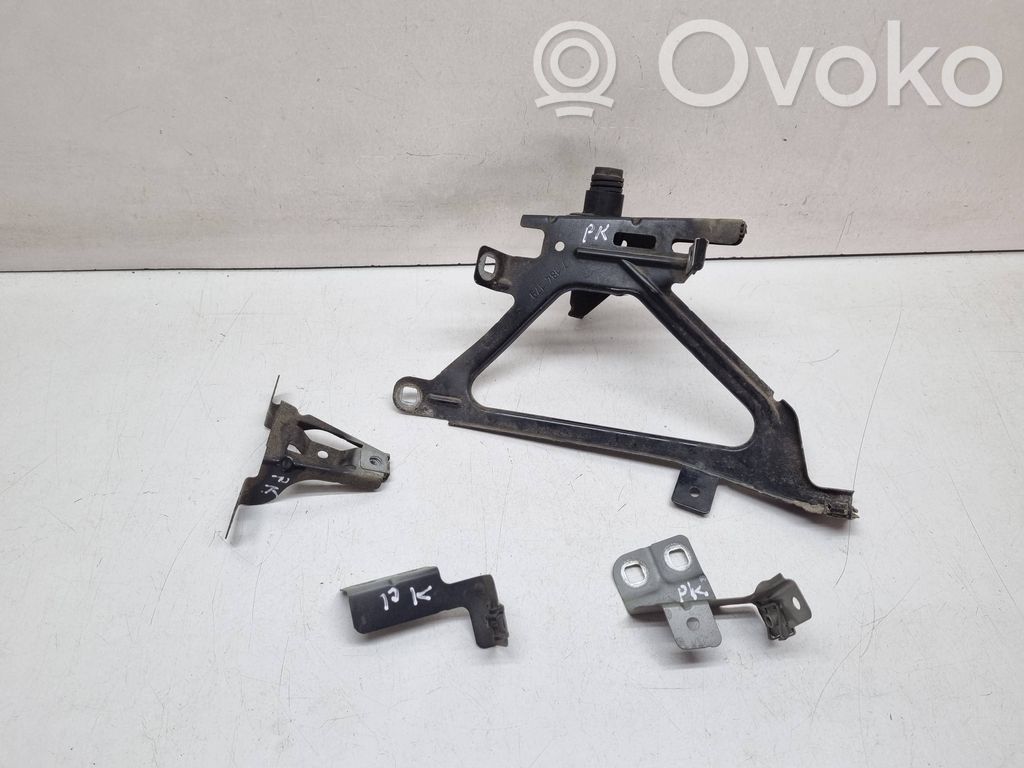BMW 7 F01 F02 F03 F04 Bridă fixare aripă față 