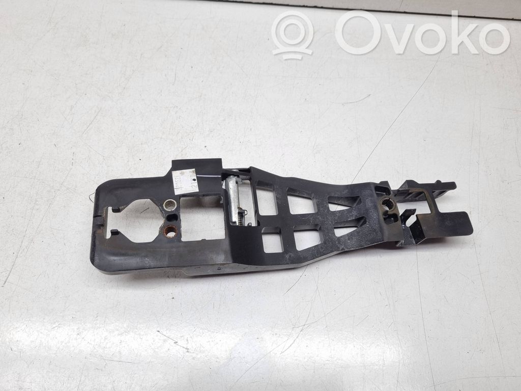 Jeep Grand Cherokee Etuoven ulkokahvan kehys 