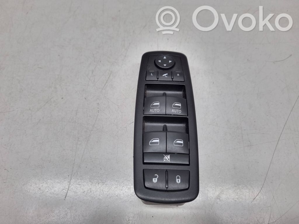 Jeep Grand Cherokee Interruttore di controllo dell’alzacristalli elettrico 