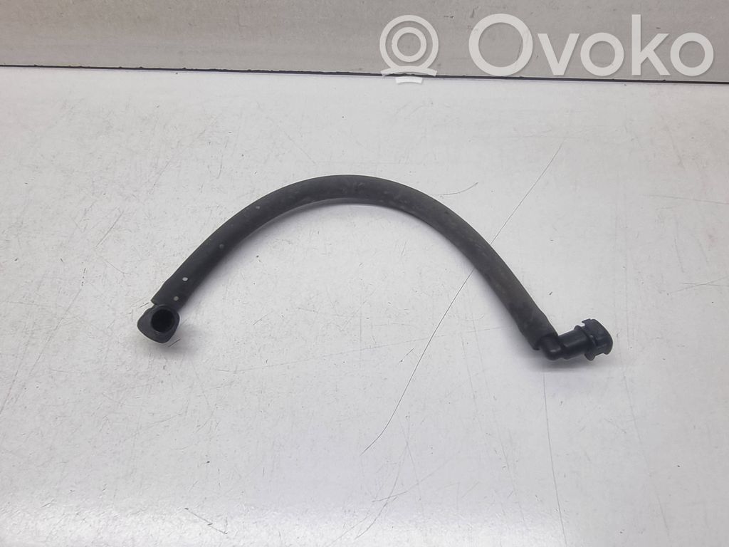 Autres pièces compartiment moteur