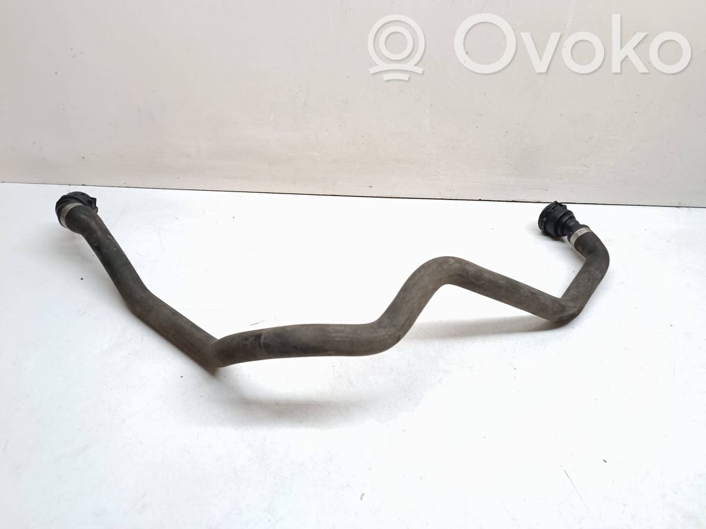 BMW 3 E90 E91 Conductă/furtun lichid de răcire motor 
