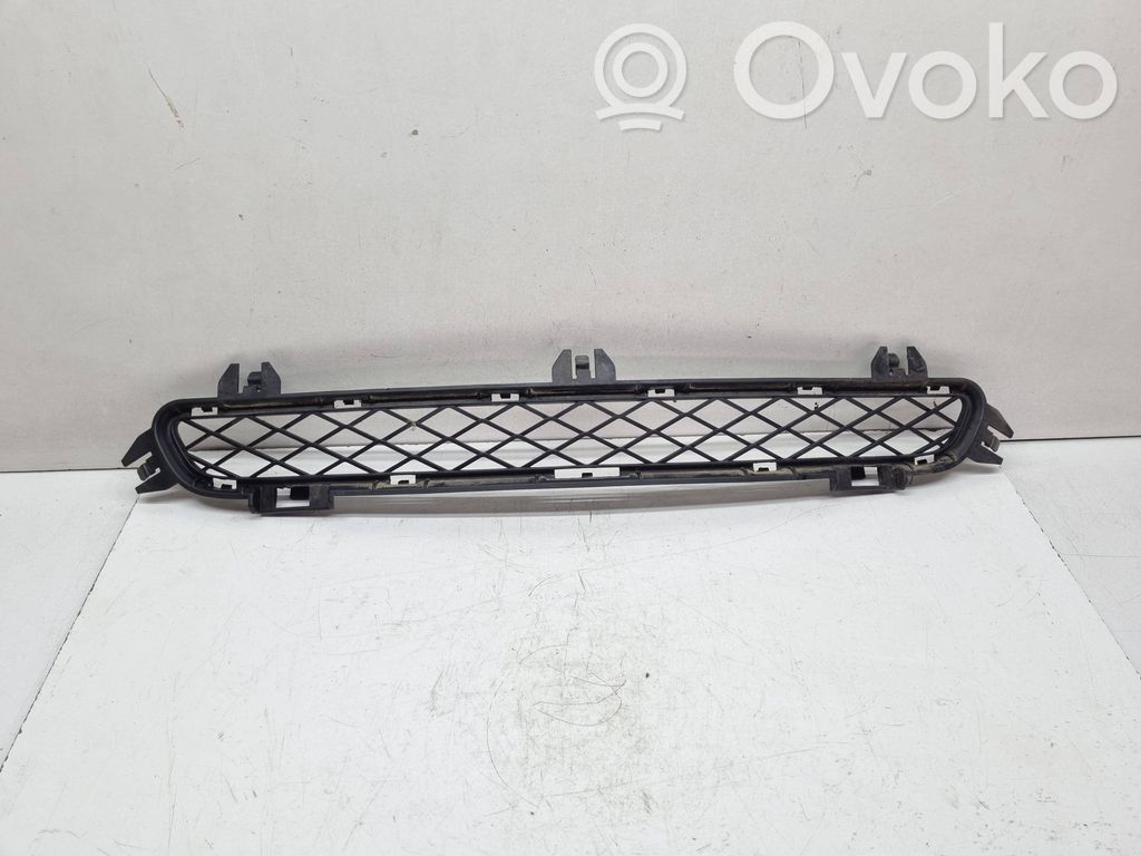 BMW X3 F25 Grilă inferioară bară față 