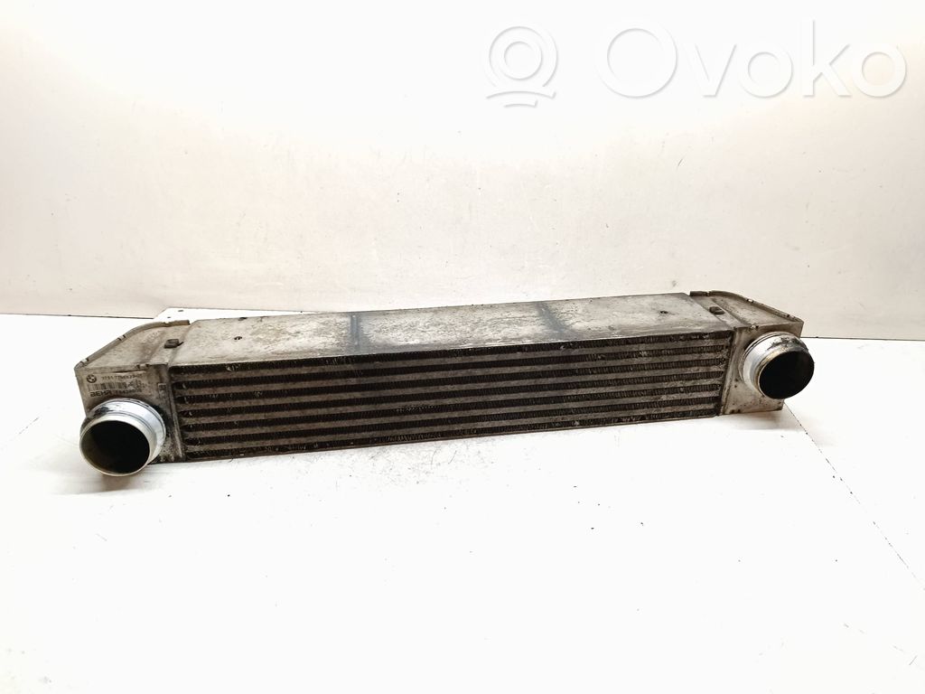 BMW 5 E60 E61 Radiator intercooler 