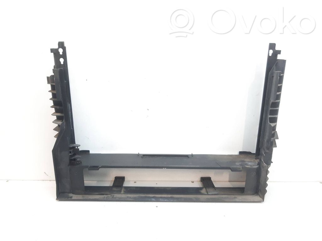 BMW 5 E60 E61 Pannello di supporto del radiatore (usato) 