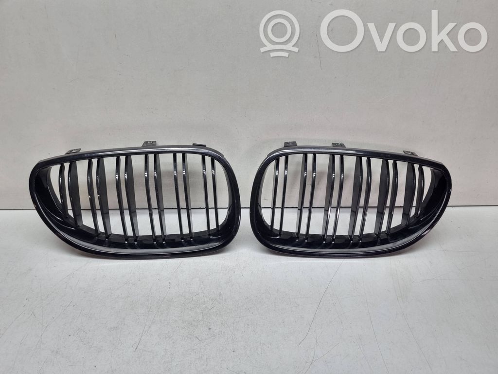 Grille de calandre avant