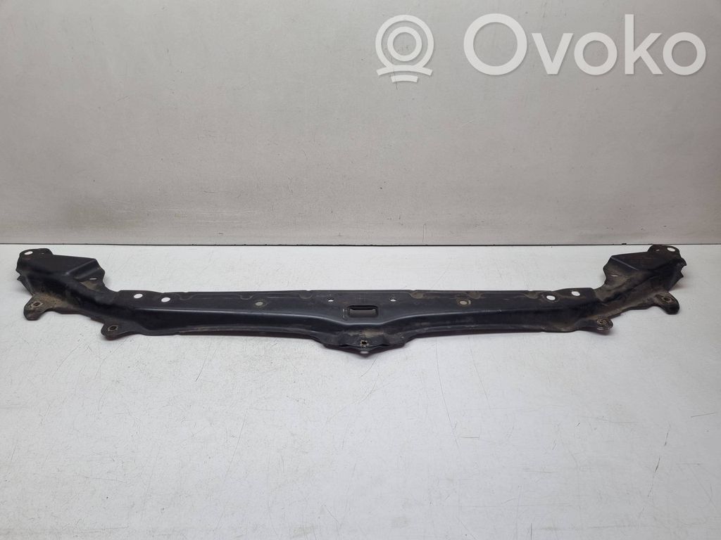 BMW 5 E60 E61 Alte piese compartiment motor 