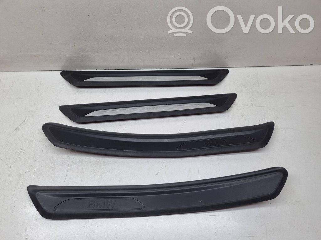 BMW 2 F46 Set apărători prag (interioare) 