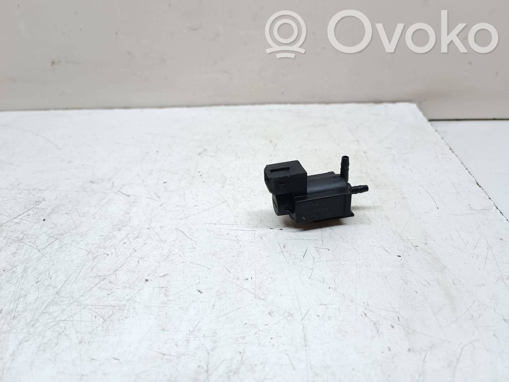 BMW 1 F20 F21 Supapă vacuum 