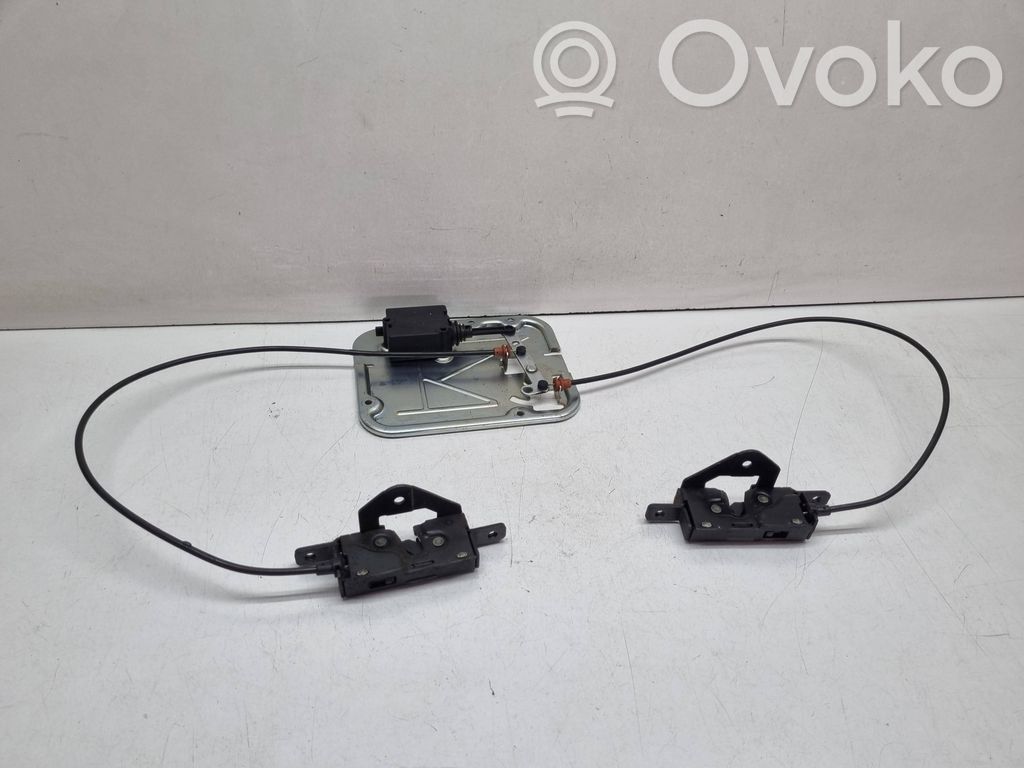 BMW X5 E53 Motor încuietoare portbagaj 