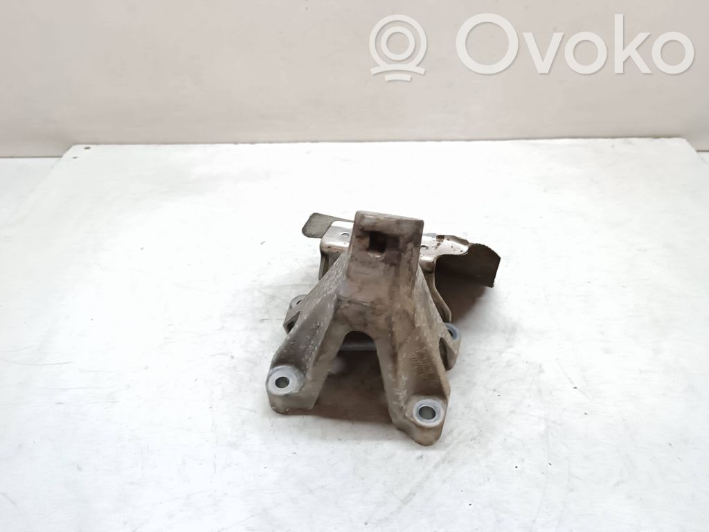 Audi A5 8T 8F Supporto di montaggio del motore (usato) 