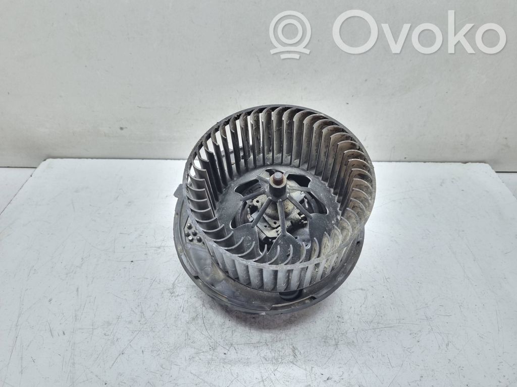 Volkswagen PASSAT B6 Ventilator aerotermă 