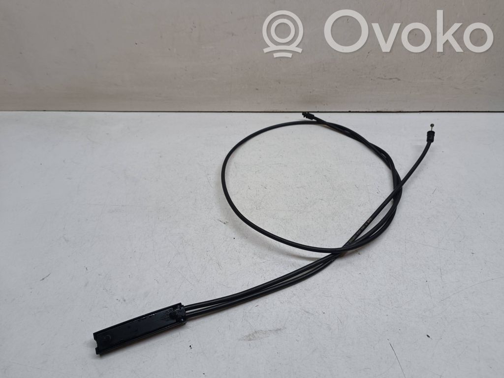 BMW 5 E60 E61 Konepellin lukituksen vapautusvaijeri 