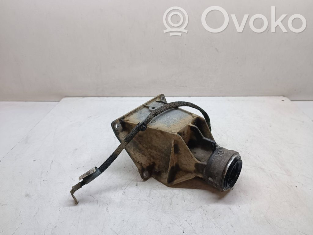BMW X3 E83 Bridă suport intermediar planetară 