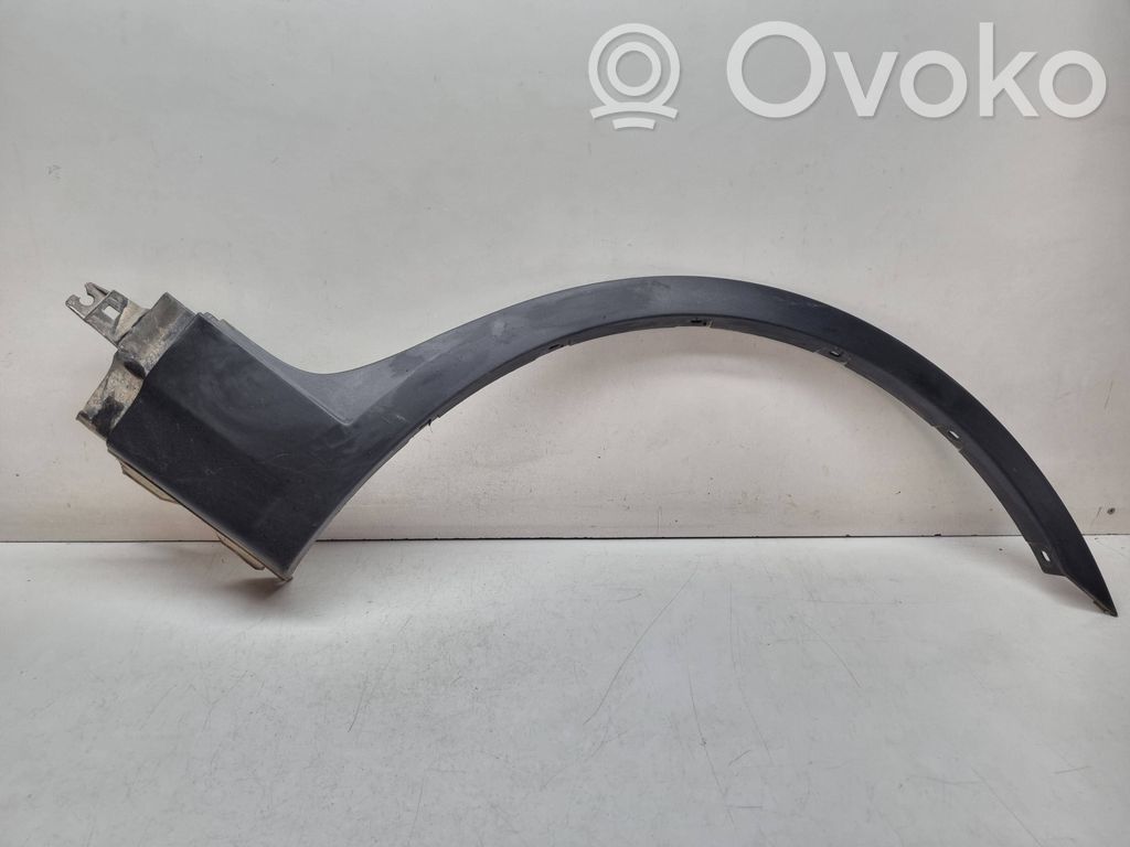 BMW X3 E83 Rivestimento passaruota anteriore 