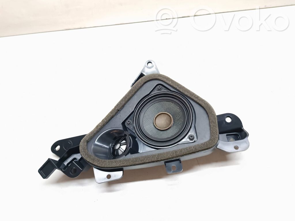 BMW X3 F25 Enceinte de plage arrière