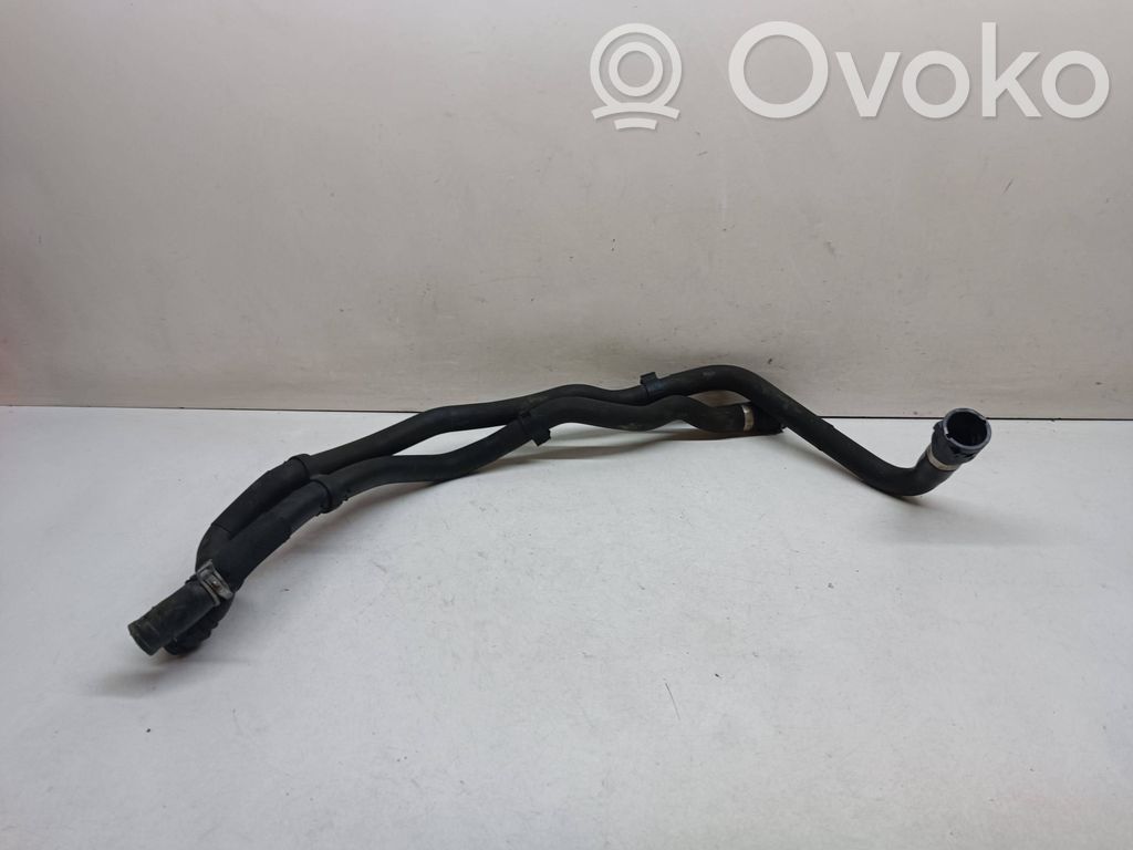 BMW 3 E90 E91 Tubo flessibile del liquido di raffreddamento del motore