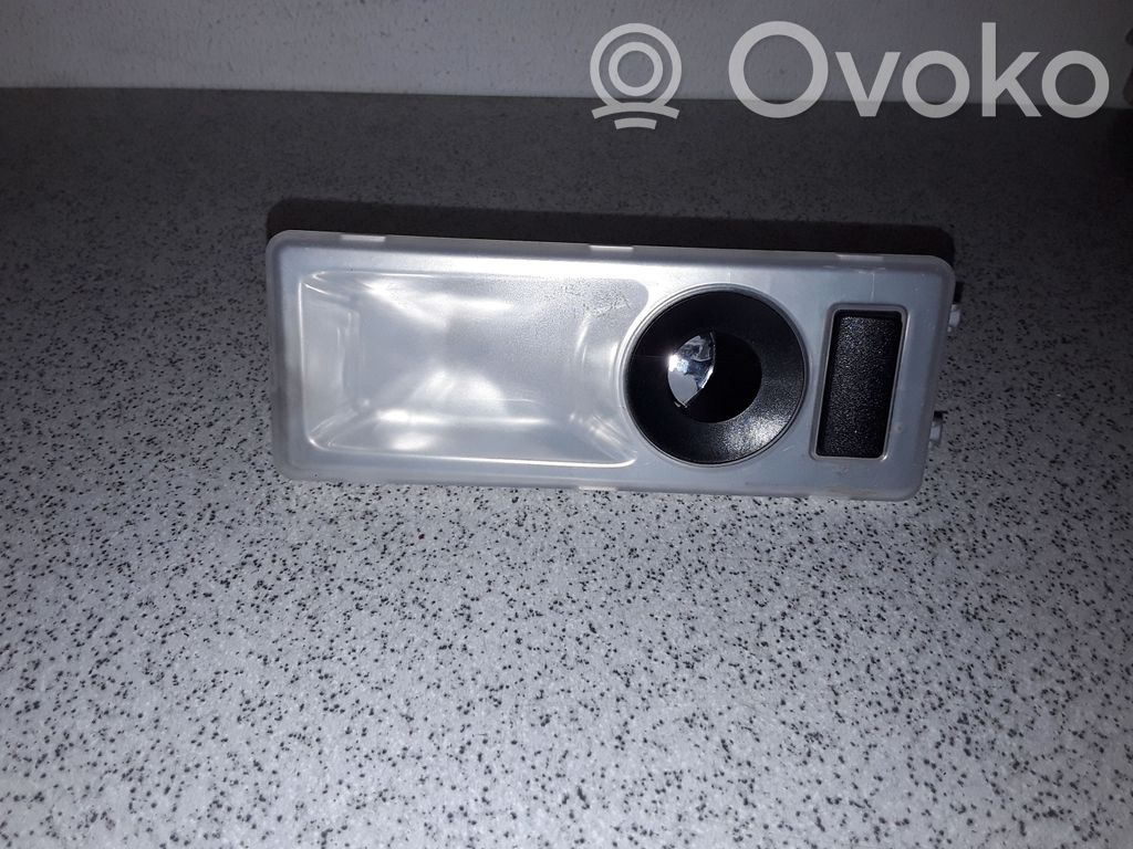 BMW 5 E60 E61 Luz del asiento trasero 