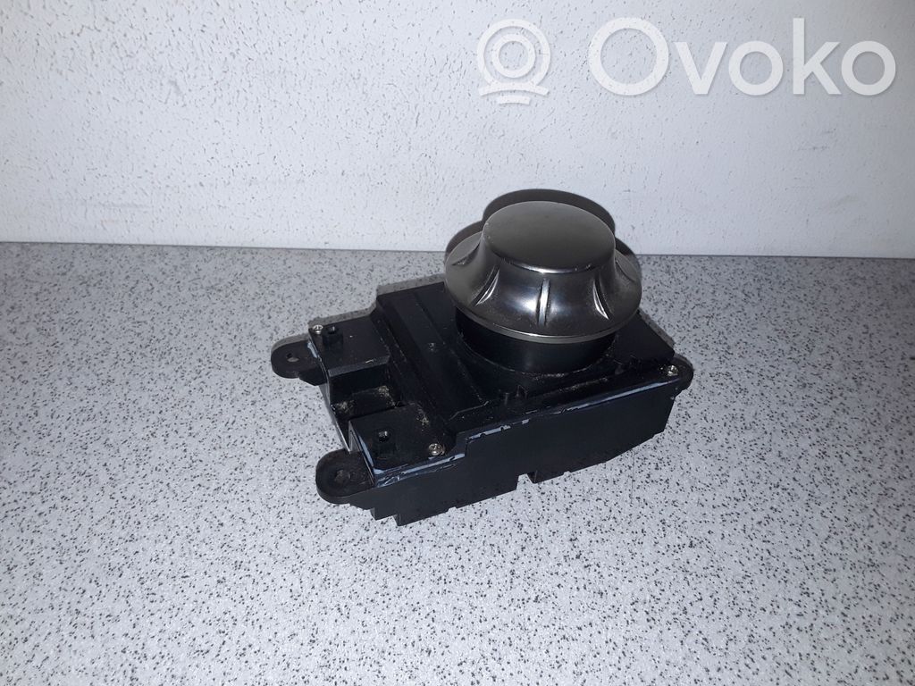 BMW 5 E60 E61 Multifunctional control switch/knob 