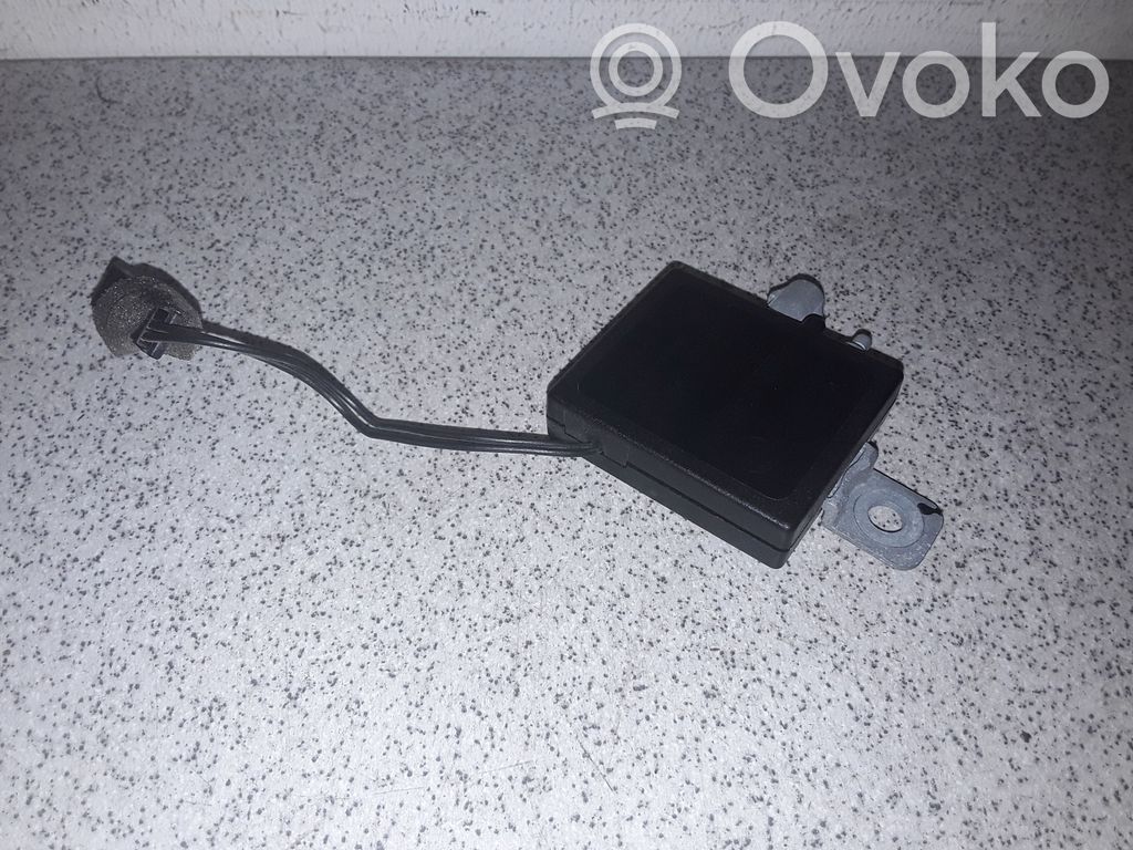 BMW 3 E36 Antenos stiprintuvas 