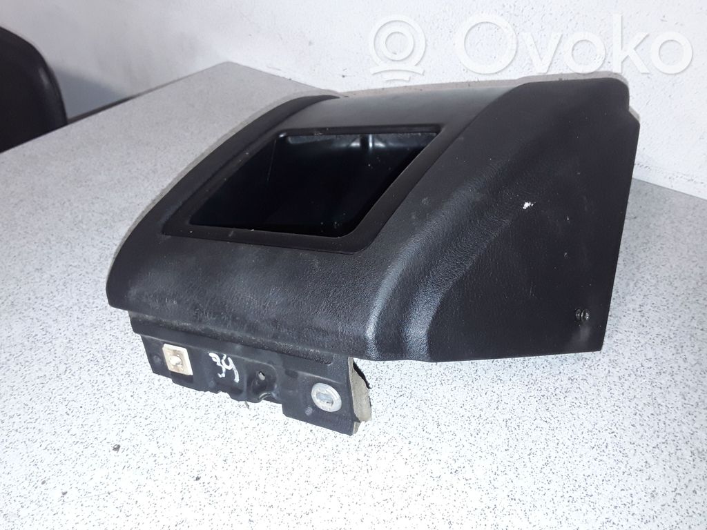 BMW 5 E39 Muu keskikonsolin (tunnelimalli) elementti 
