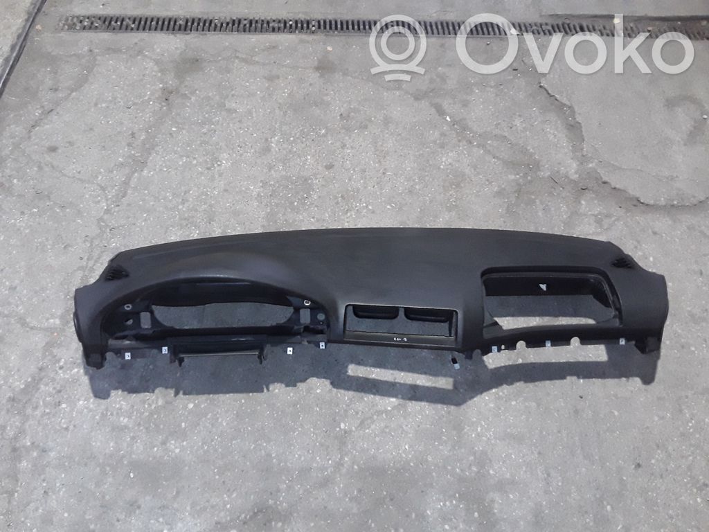 BMW 5 E39 Dashboard 