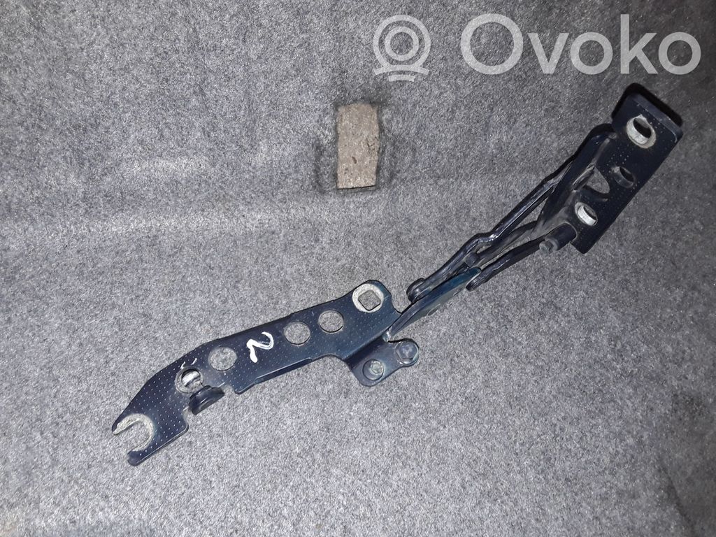BMW 5 E39 Dzinēja pārsega eņģe (-es) 