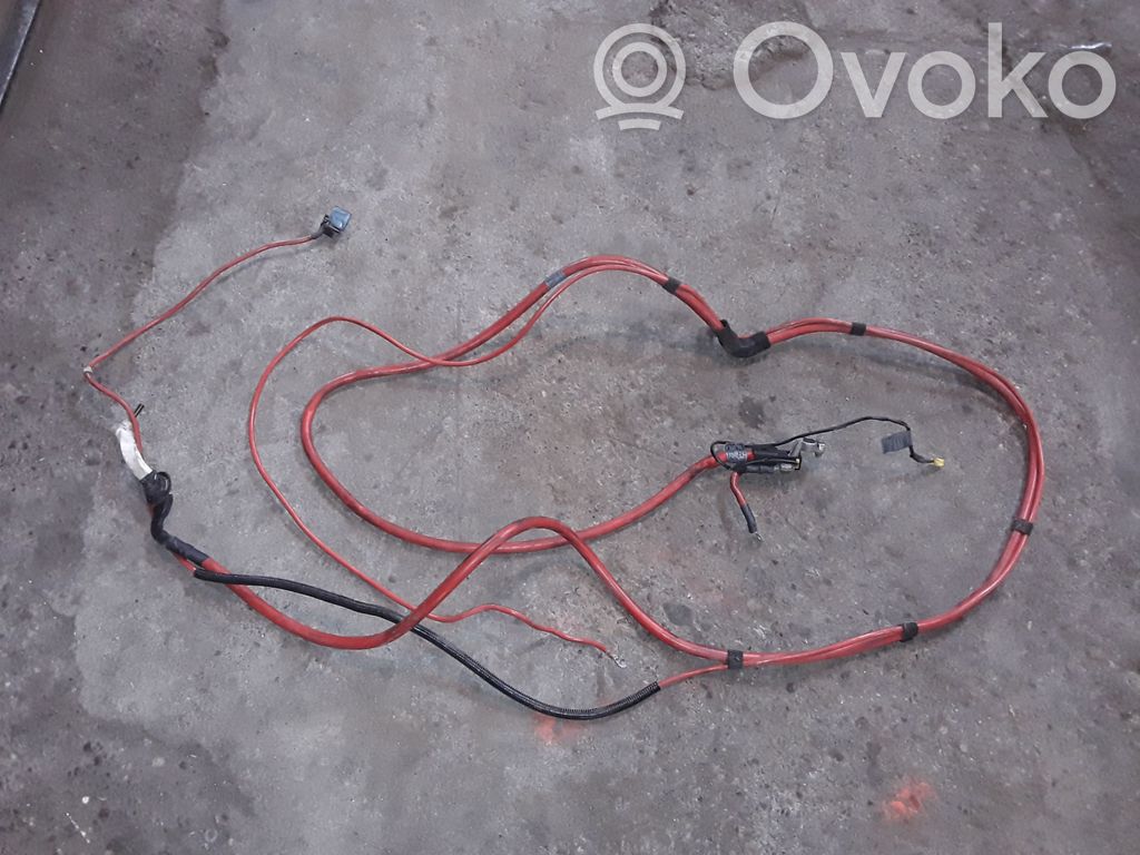 Positive cable (battery)   7787972