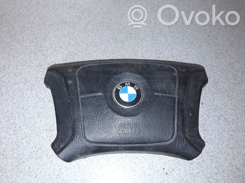 BMW 5 E39 Vairo oro pagalvė 